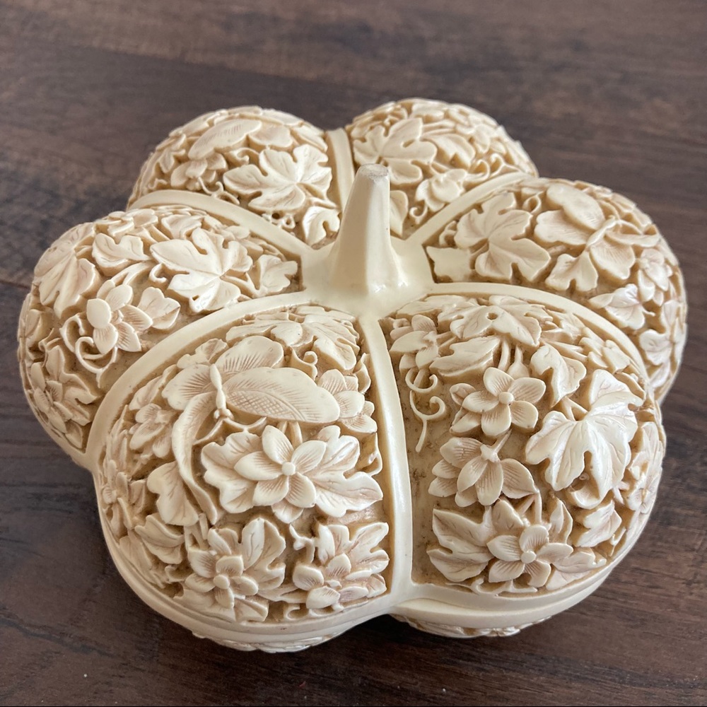 Vintage Faux Ivory Floral Carved Gourd Trinket Box